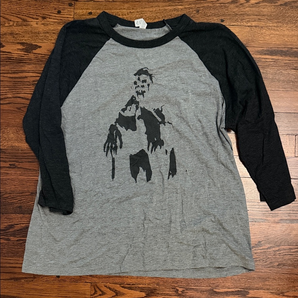 Men’s Jackie O’s Dark Apparition Graphic Raglan Shirt
